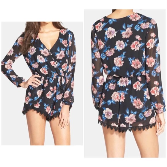 Astr Pants - ASTR Floral Lace Trim Long Sleeve Romper Black XS